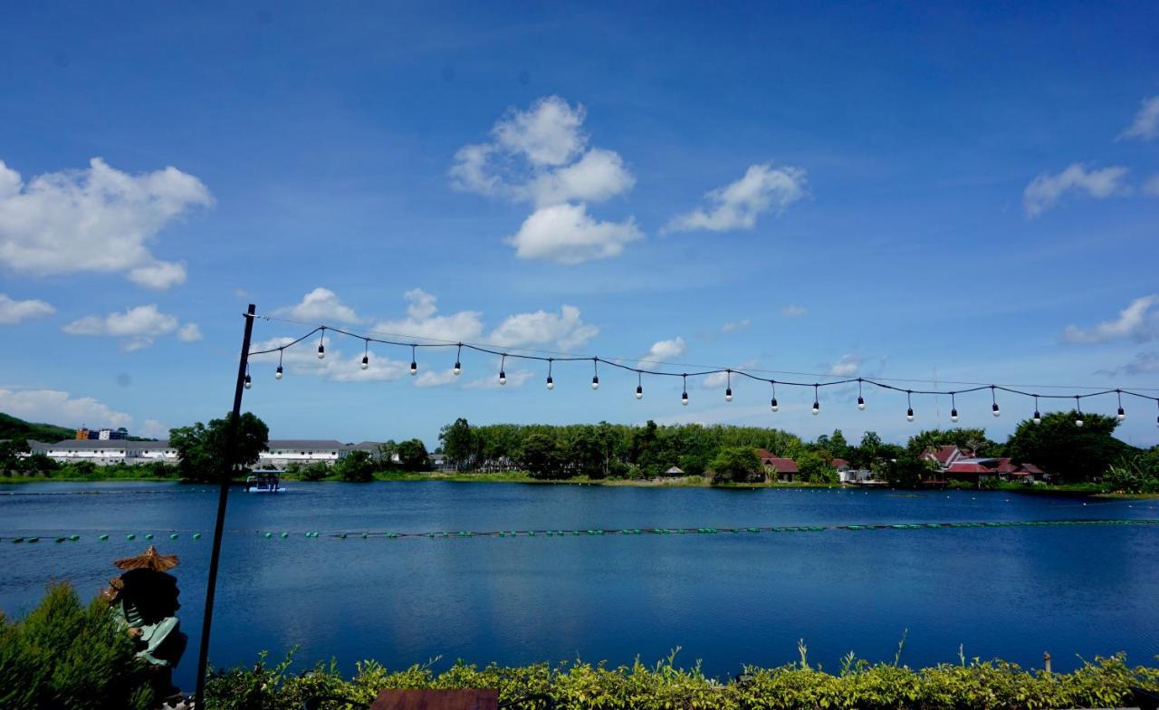 The Lake Chalong Hotel Sha Plus Esterno foto