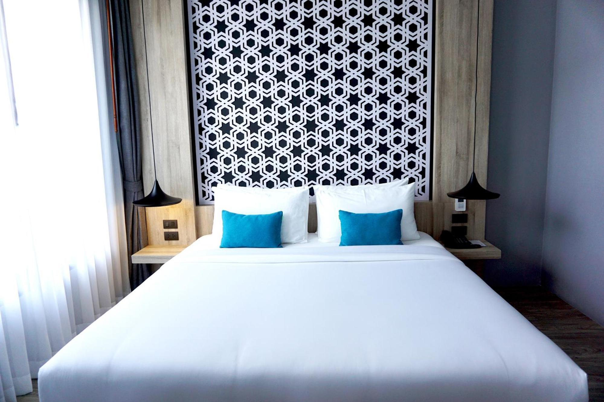 The Lake Chalong Hotel Sha Plus Esterno foto